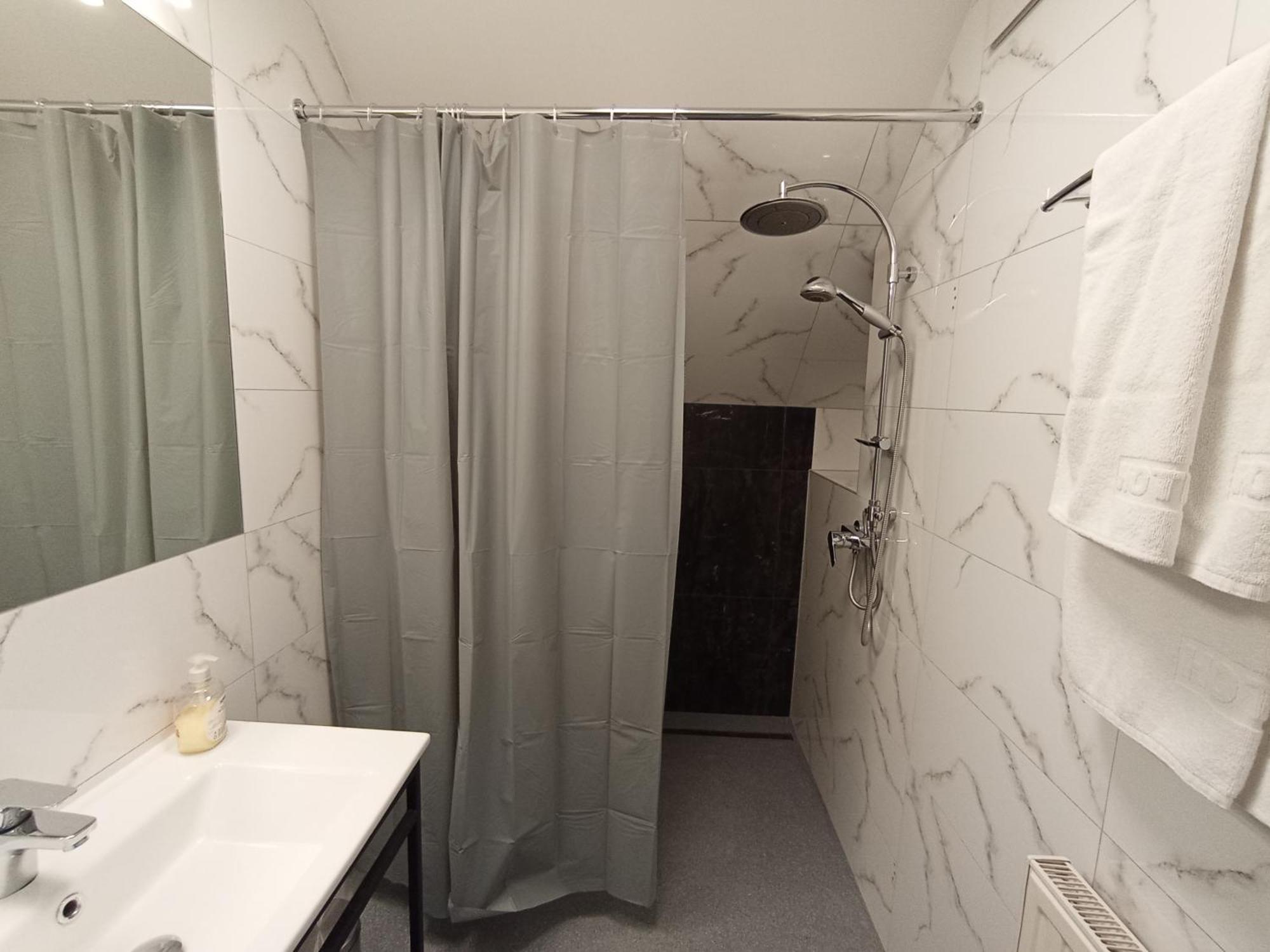 Aparthotel Kontrast Krakow Dış mekan fotoğraf