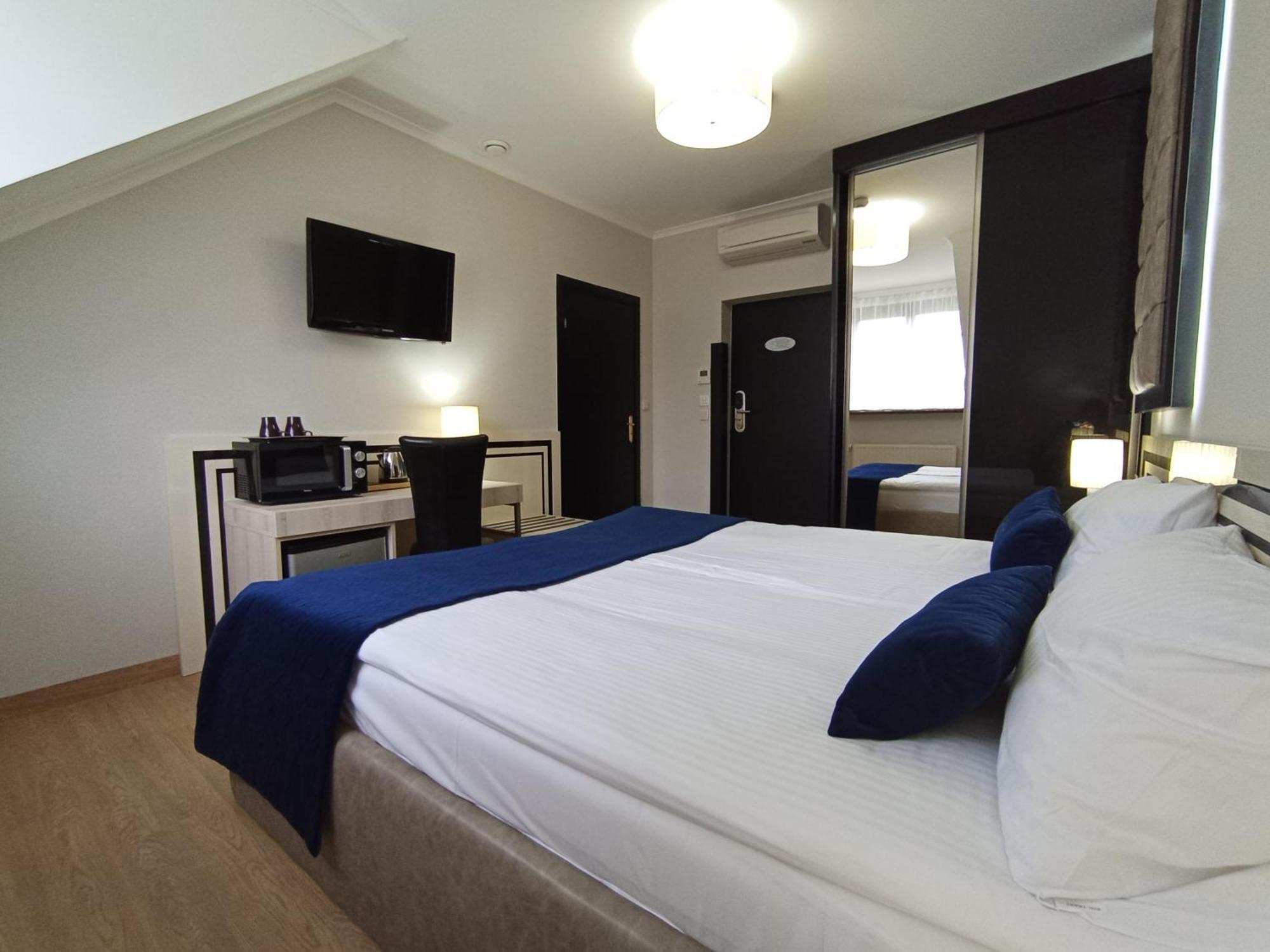 Aparthotel Kontrast Krakow Dış mekan fotoğraf