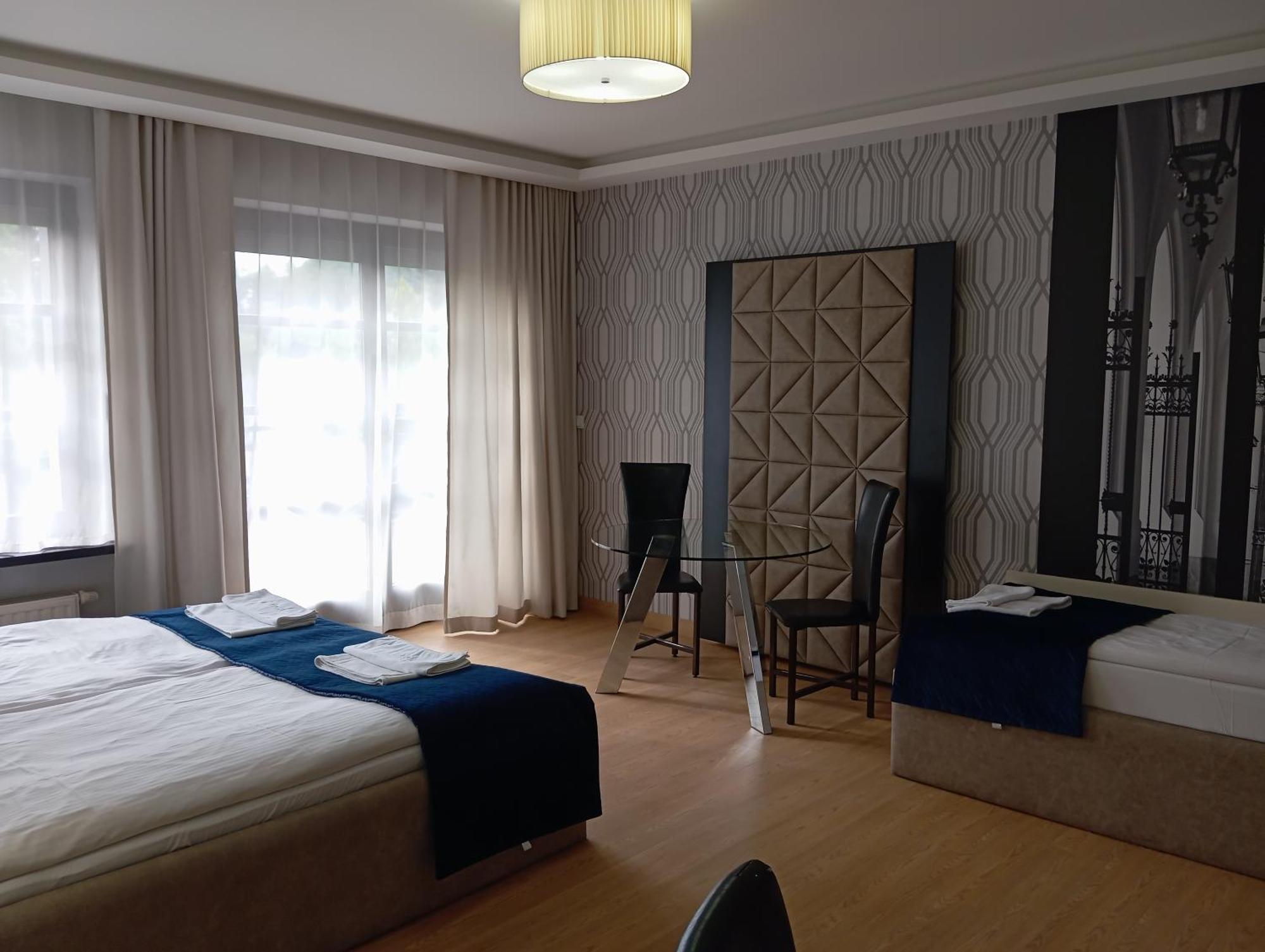 Aparthotel Kontrast Krakow Dış mekan fotoğraf