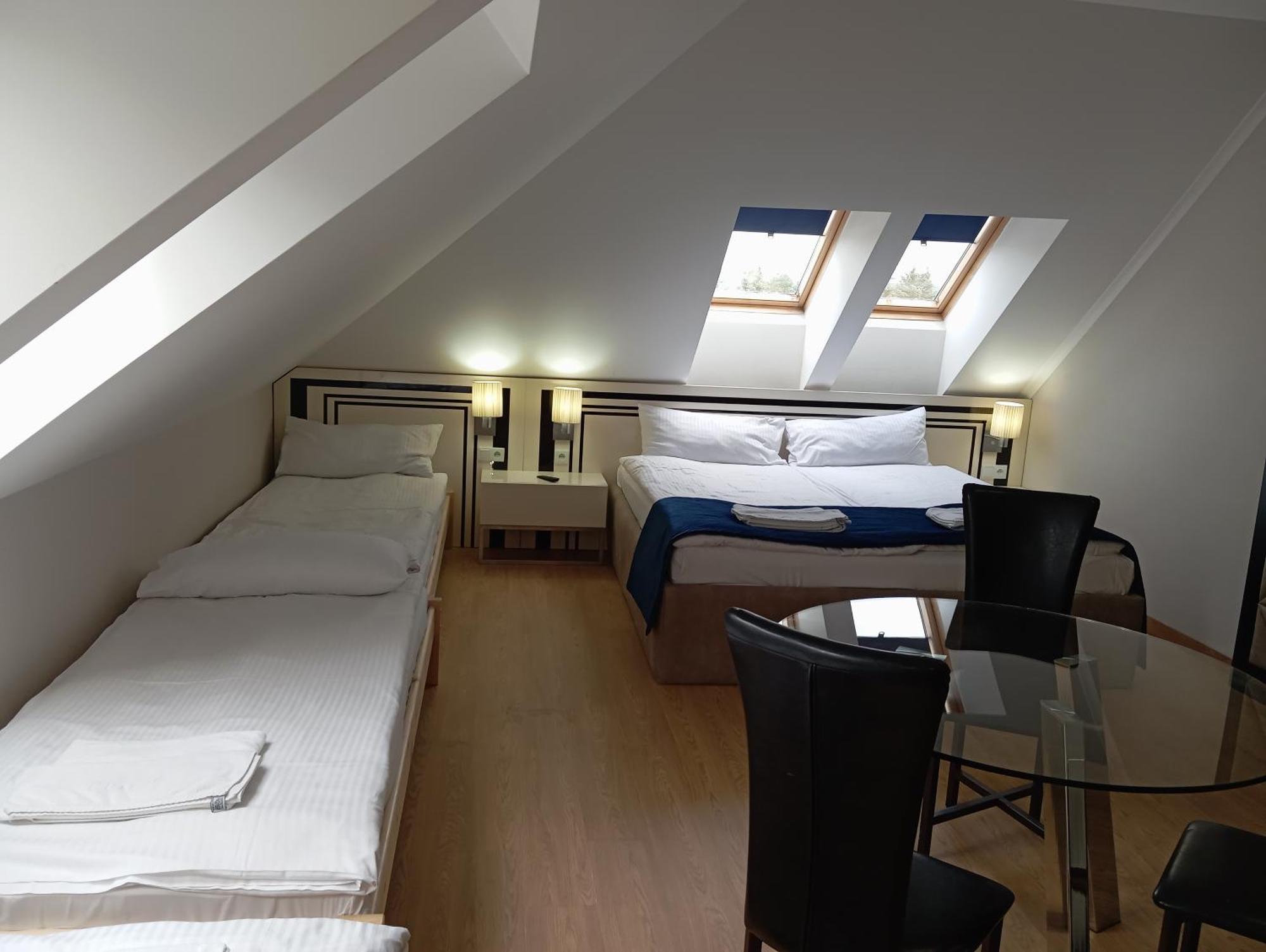 Aparthotel Kontrast Krakow Dış mekan fotoğraf
