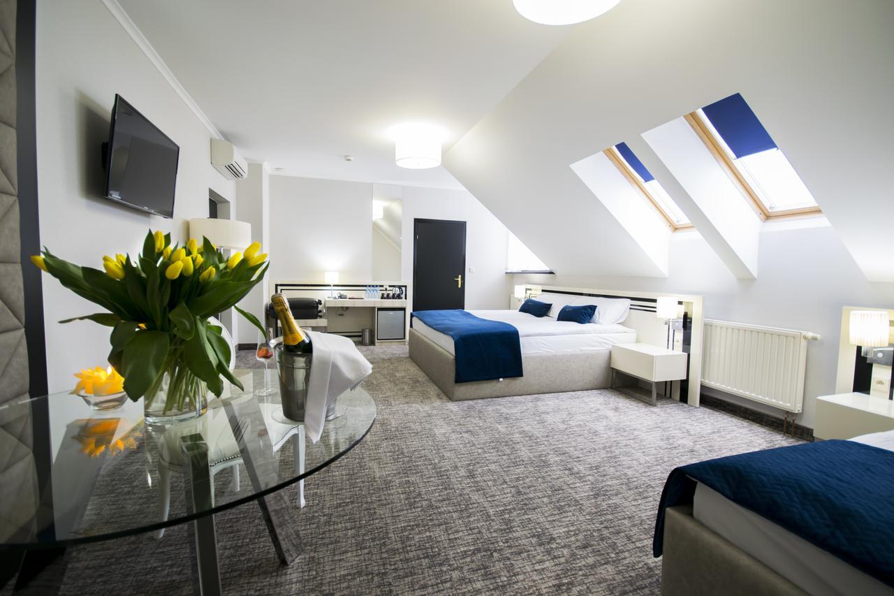 Aparthotel Kontrast Krakow Dış mekan fotoğraf